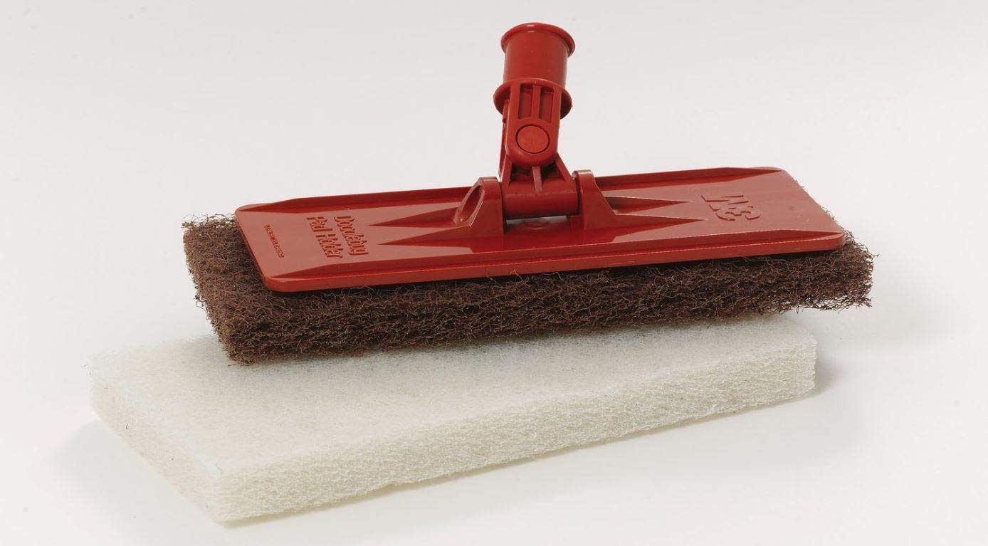 3M Doodlebug pad holder 6472 fits low-profile spaces under furniture and equipment.