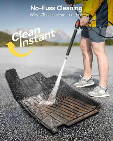 3W Mercedes GLA rear floor mat keeps interior clean in wet weather