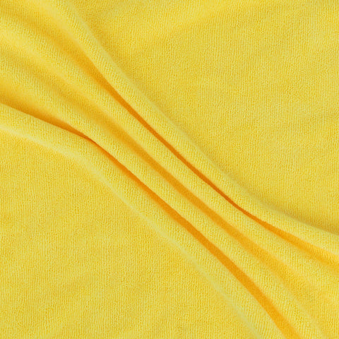 Extreme-conditions polishing scene illustrating long-wet formulas and easier cleanup